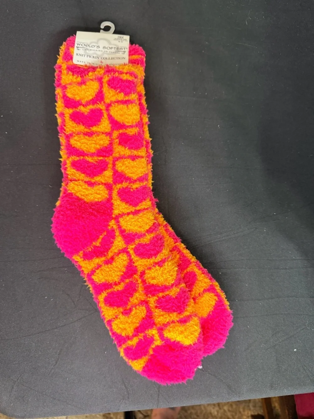 Fuzzy Heart Pattern Socks - Hot Pink &‎ Orange